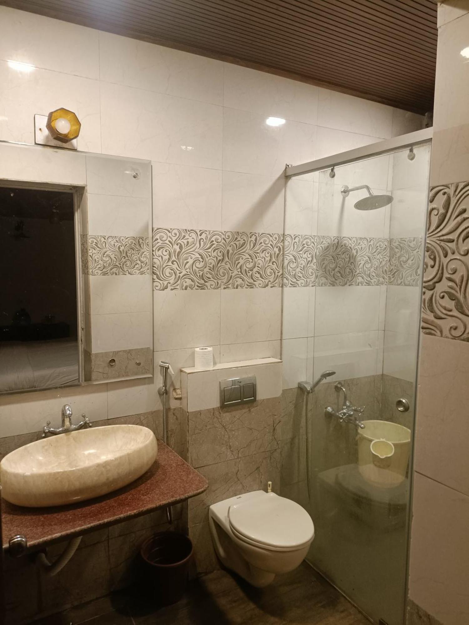The Red House Bed & Breakfast Ооти Екстериор снимка