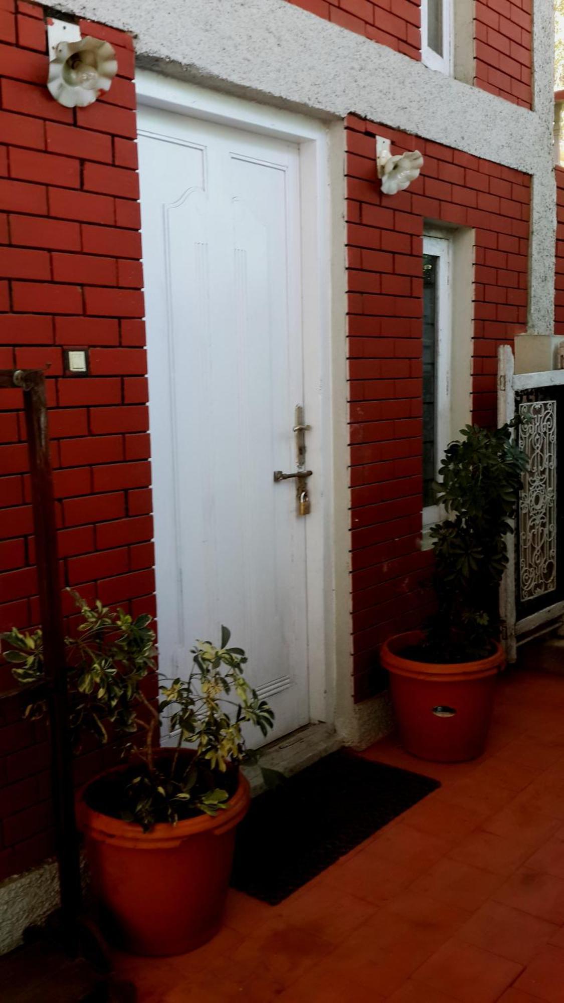 The Red House Bed & Breakfast Ооти Екстериор снимка