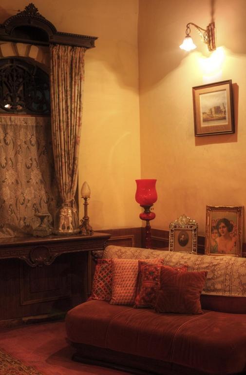 The Red House Bed & Breakfast Ооти Екстериор снимка