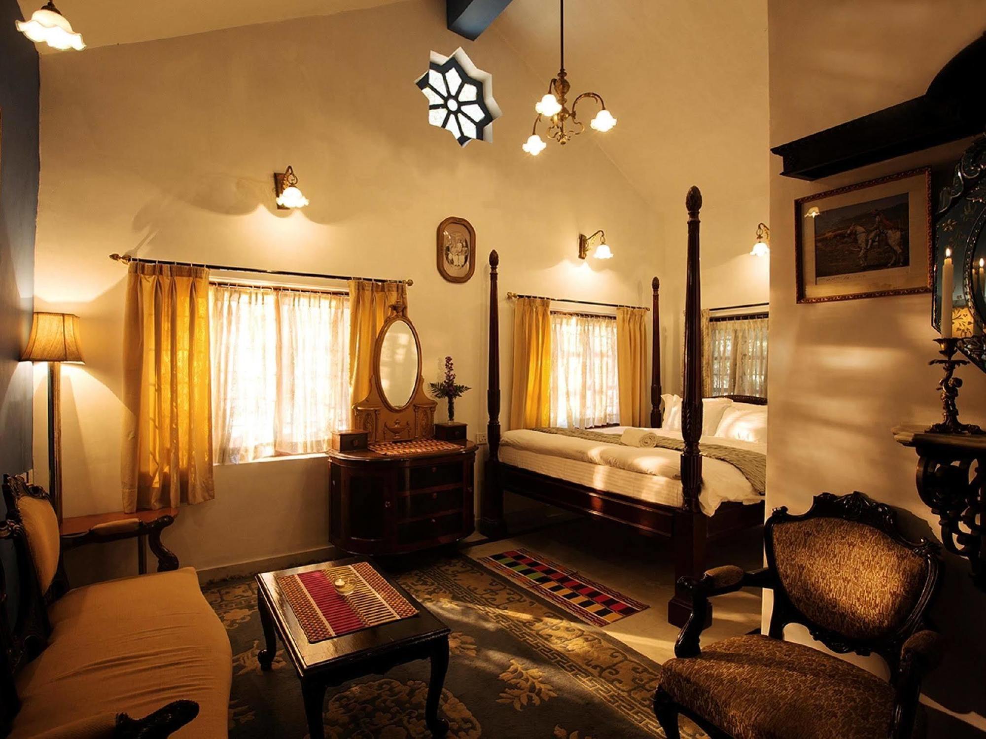 The Red House Bed & Breakfast Ооти Екстериор снимка